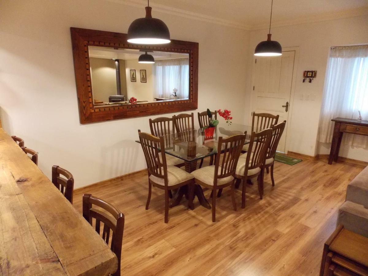 Triplex 3 Suites Em Canela Exterior foto